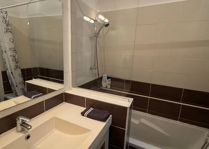 Centre, Magnifique Proche