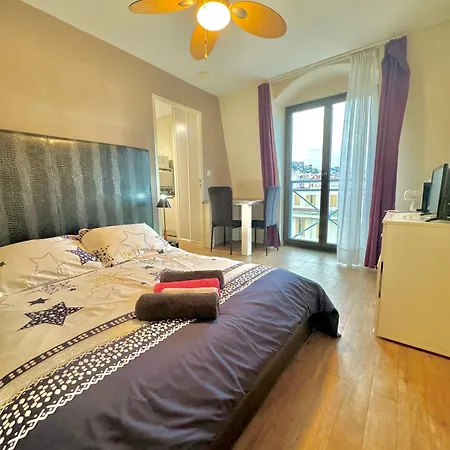 Apartment Centre, Magnifique Proche Nice